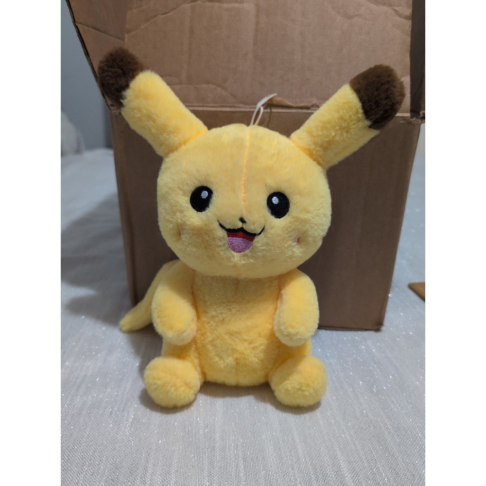 Pokémon Pikachu Plush‎ Stuffed Animal 9" Sitting Soft Toy